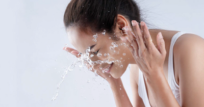 Hydrate with niacinamide